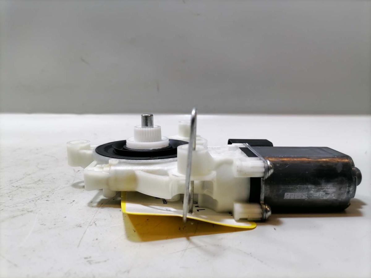 Ford Fiesta MK7 original Fensterhebermotor vorn links Bj.2019